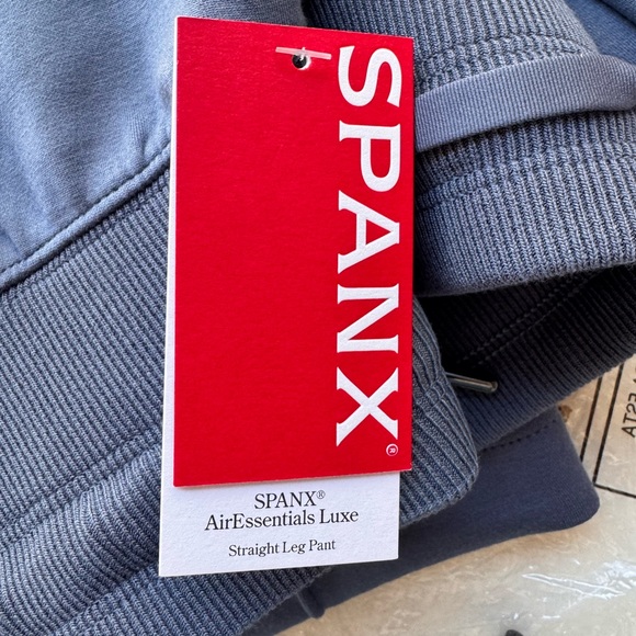 SPANX Women's Airessentials luxe Turtleneck and Straight Leg Pants Set in Rain - Picture 12 of 14